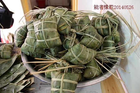 端午節(jié)，粽子送真情！能者橡膠不一樣